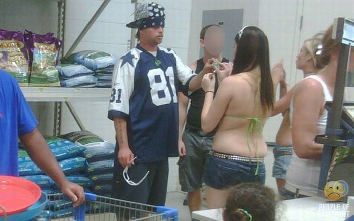 people_of_wal_mart_27.jpg