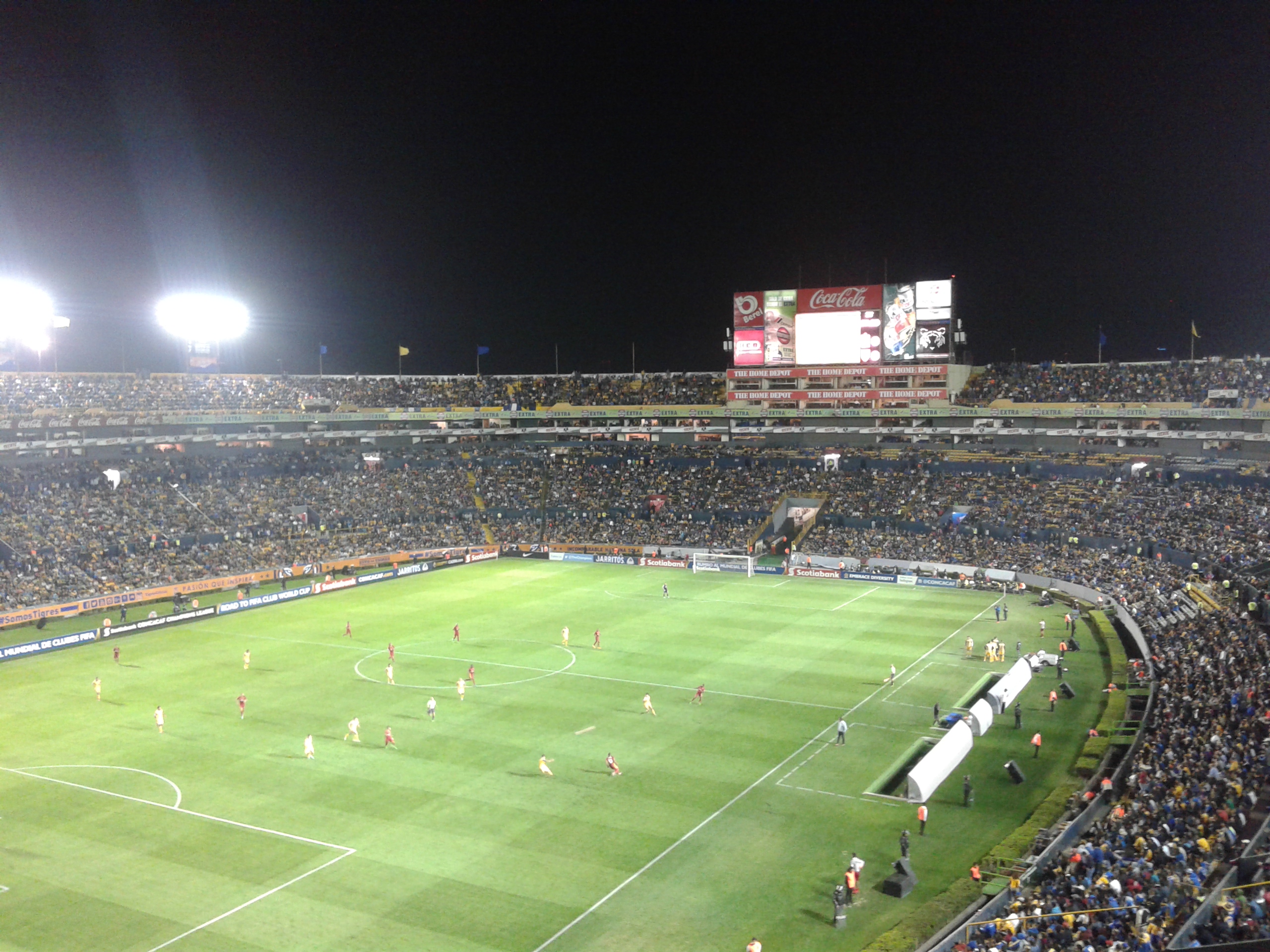 Estadio_Universitario_UANL.jpg