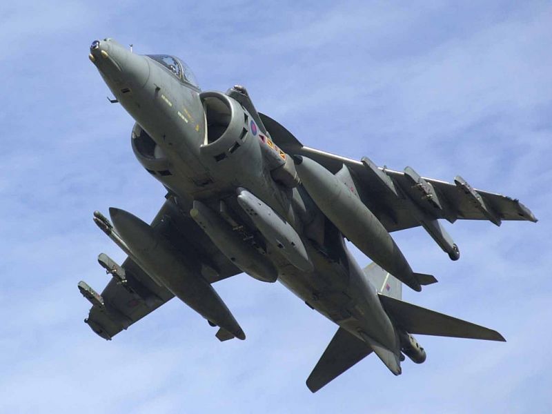 av_8b_harrier_ii_3.jpg