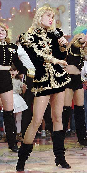 xuxa90uo8.jpg