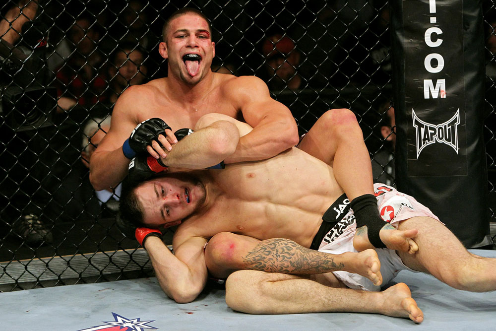 02_UFC118_Soto_Osipczak_04.jpg