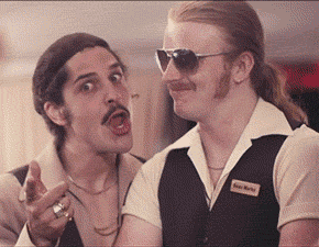 IHk0aHX.gif
