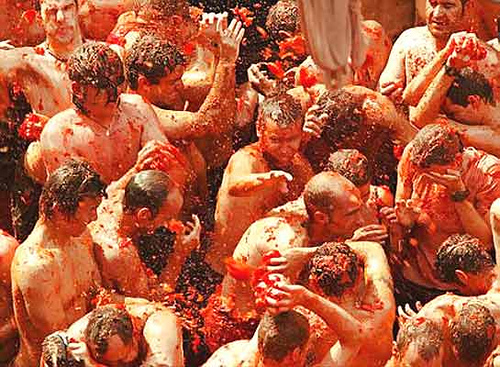 fiesta-de-la-tomatina-en-bunyol1.jpg