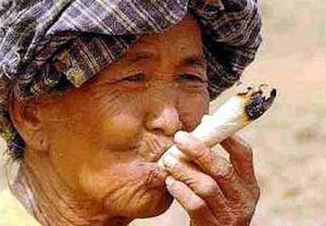 gran_porro_de_marihuana_1.jpg