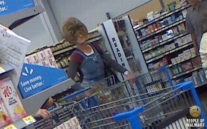 people_of_wal_mart_09.jpg