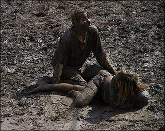 mud_fight_340x270.jpg
