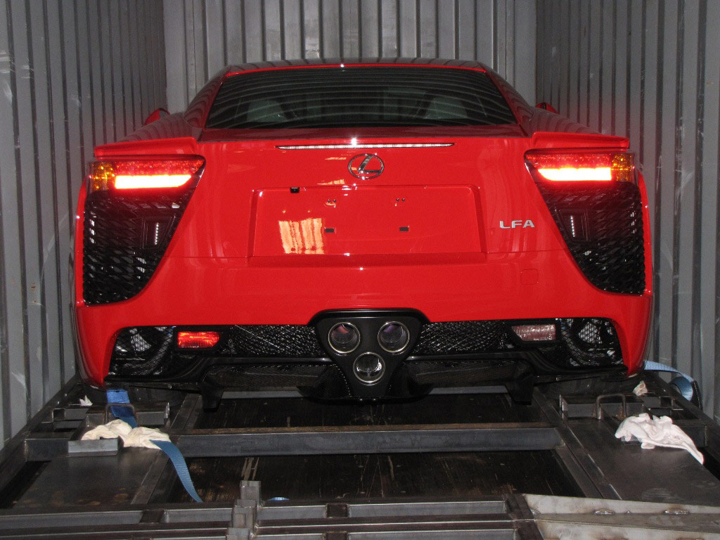 lexus-lfa-red-014-jaiver-3.jpg