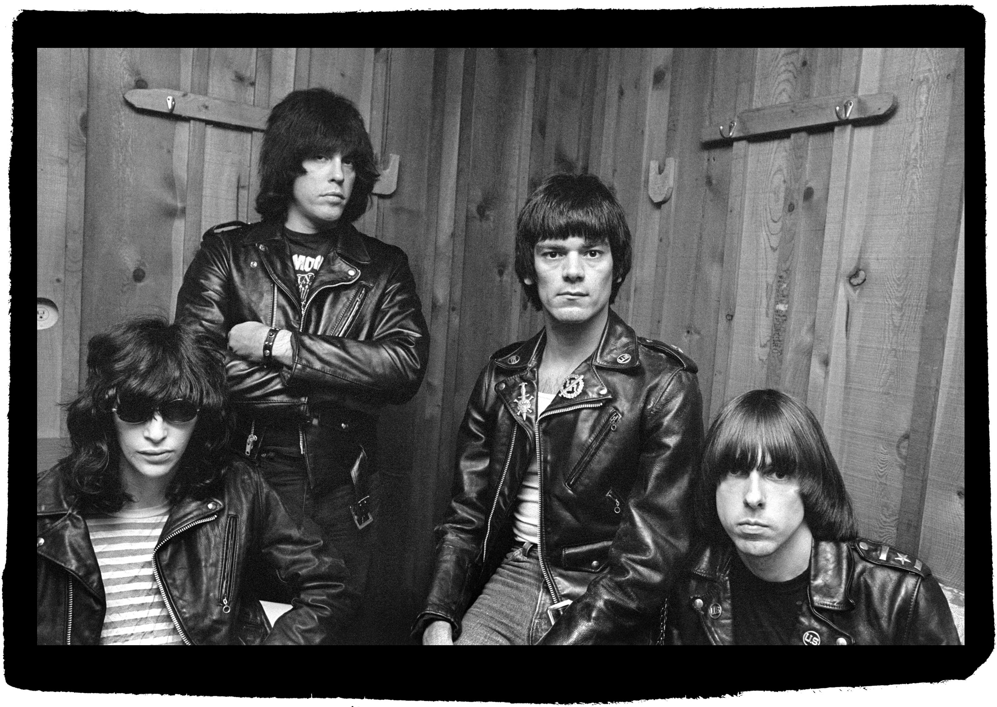ramones2601.jpg