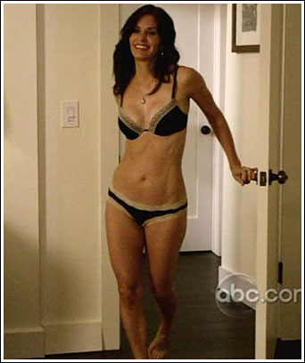 4-courtney-cox-cougar.jpg