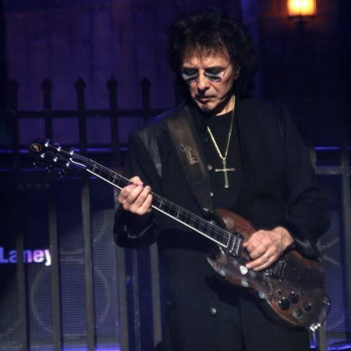 05-TonyIommi.jpg