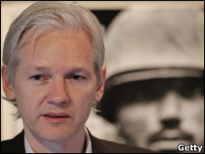 100821164154_assange_226x170_getty.jpg