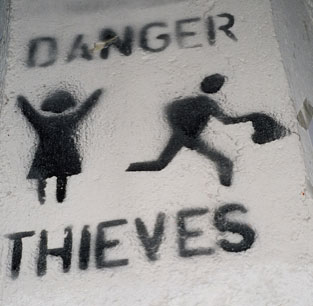 imagesdanger-thieves-jun-05-small.jpg