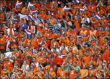 dutch-fans2.jpg