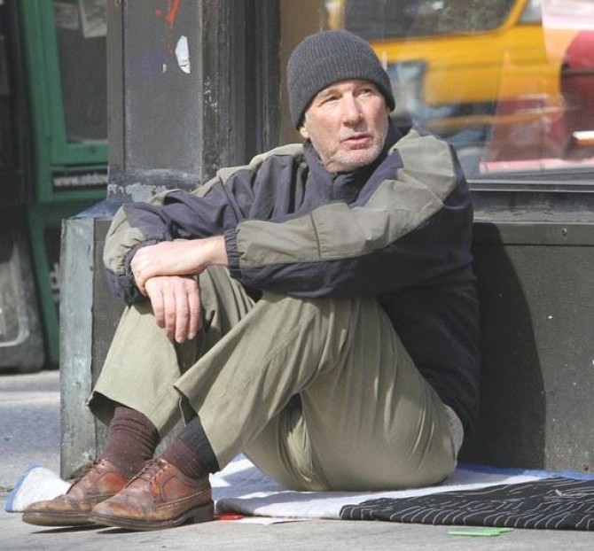 richard_gere___homeless_13954900.jpg