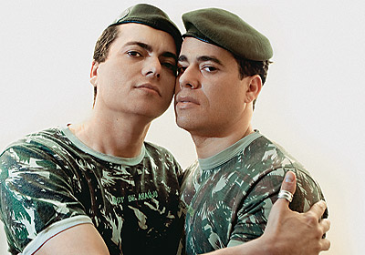 gay-soldiers.jpg