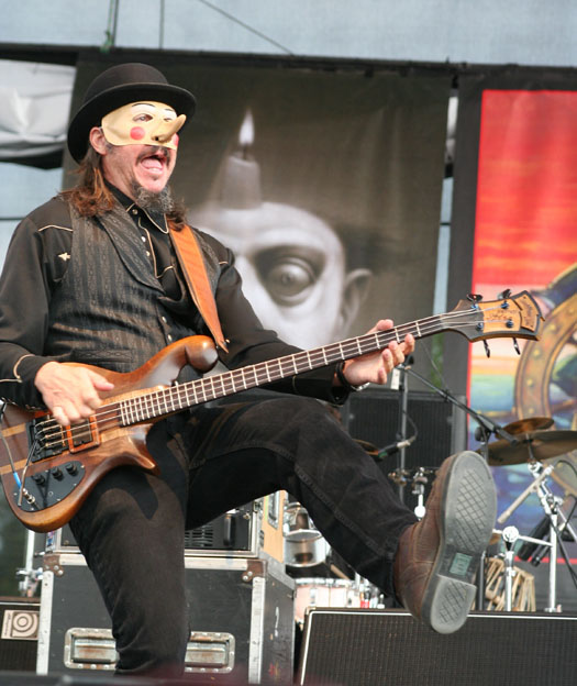 52063.LesClaypool.jpg