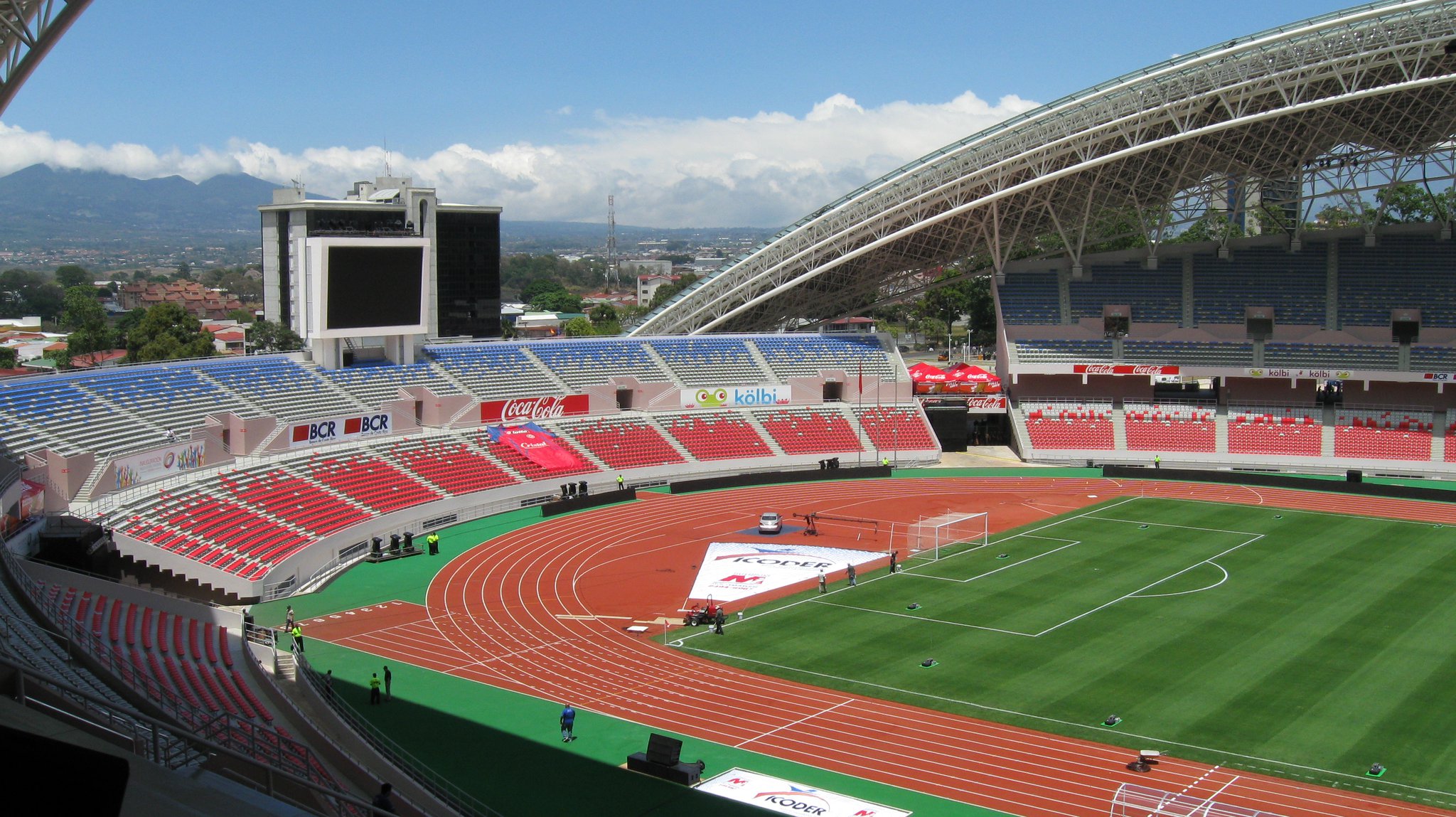 Estadio_Nacional_de_Costa_Rica,_2011.jpg