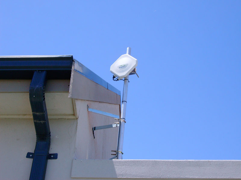 wimax%20antenna.jpg