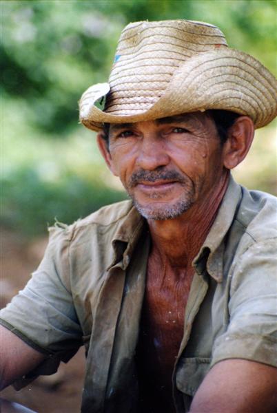 retrato-campesino-de-vinales.jpg