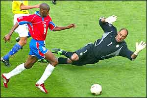 _38072448_wanchope300.jpg
