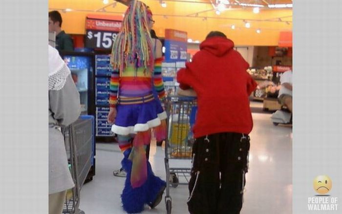 people_of_wal_mart_102.jpg