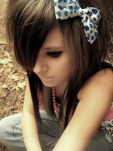 cute-emo-scene-girl.jpg