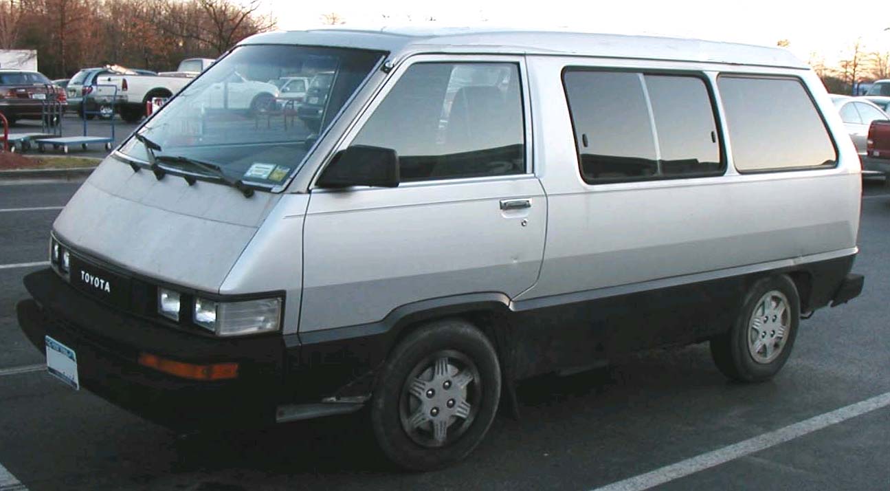 Toyota_Van_1.jpg