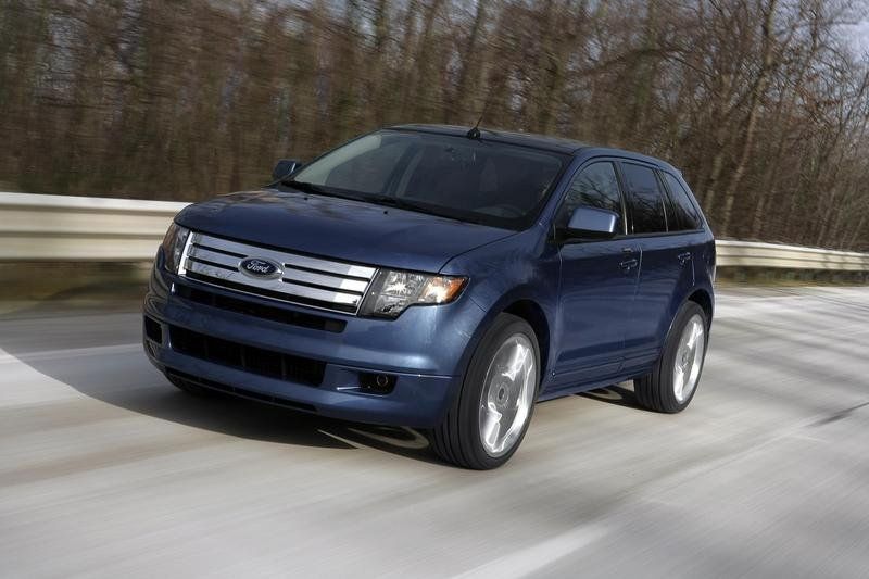 2009-ford-edge-sport-3_800x0w.jpg