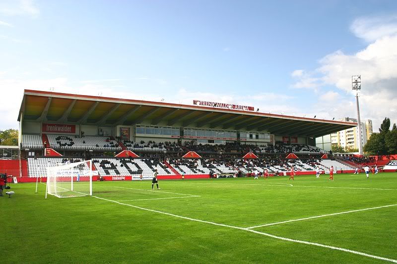 3Trenkwalder-Arena.jpg