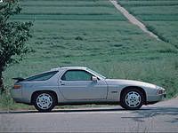 Porsche9281977.jpg