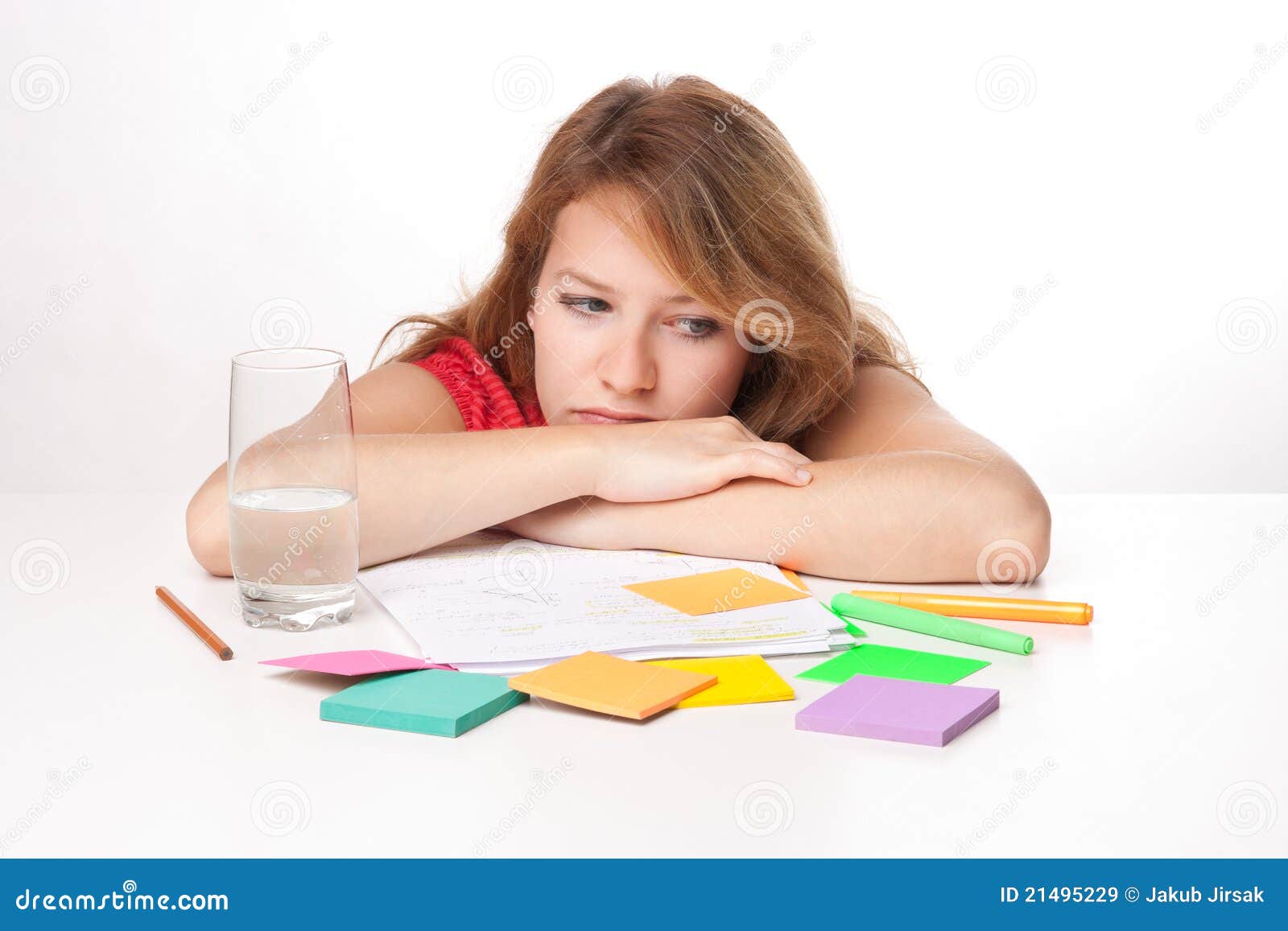 estudiante-aburrido-21495229.jpg