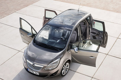 2011-Opel-Meriva-1.jpg