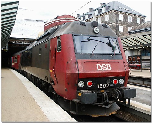 1834676299_967db72ddc.jpg