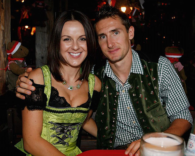 1254743122_extras_albumes_0.jpg