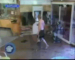 2766216235_88150a4988_o.gif