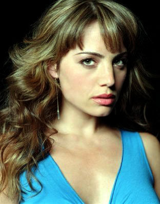 erica-durance.jpg