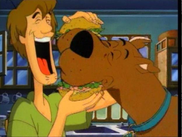 Scooby-Doo-Eating-Hamburger-scooby-doo-24033188-919-693624x471.jpg