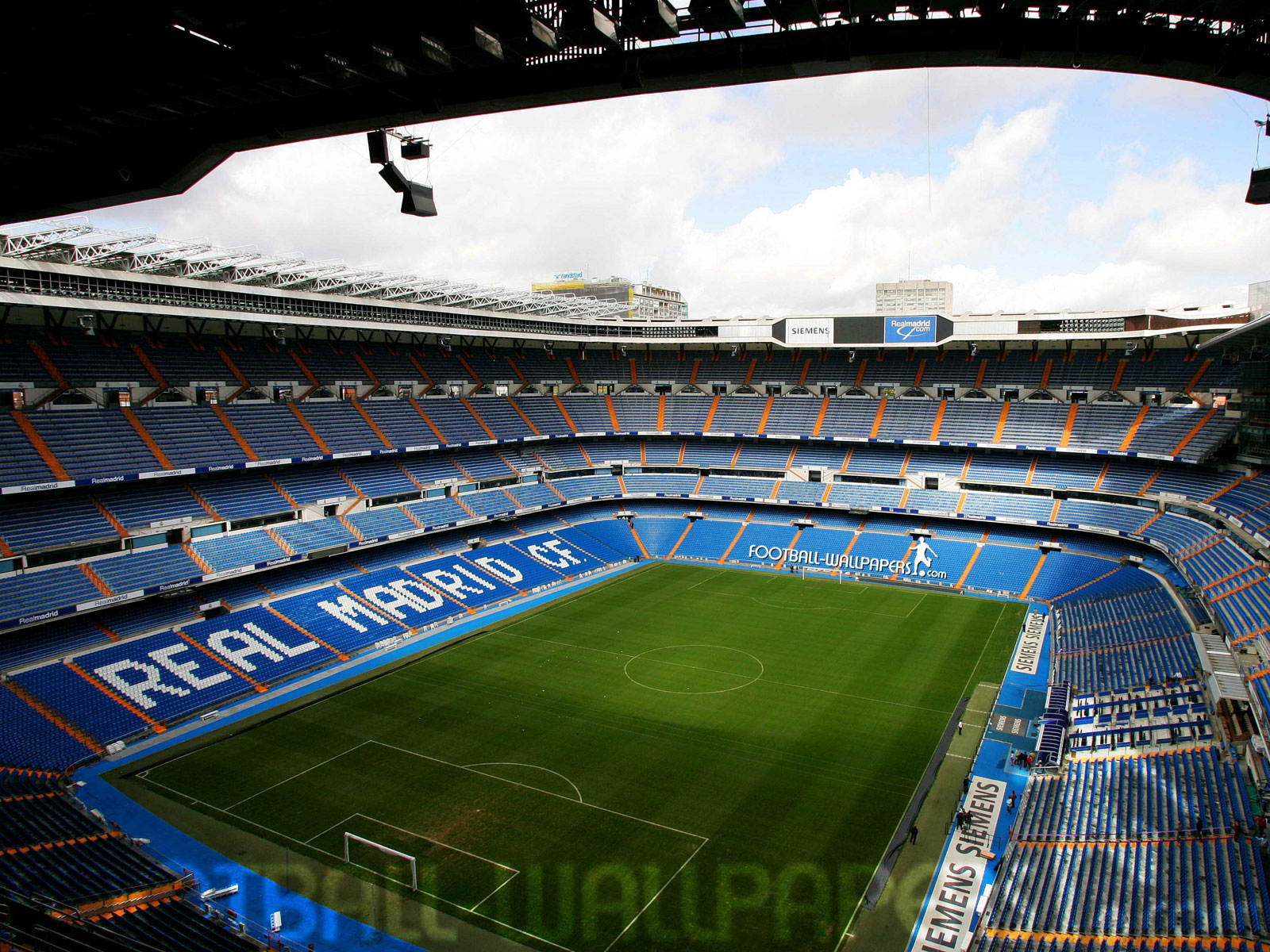 santiago_bernabeu_1_1600x1200.jpg