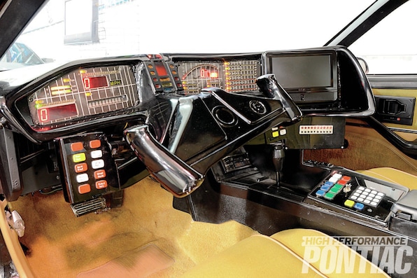 1982-pontiac-trans-am-k-i-t-t-confidential-interior-detail.jpg